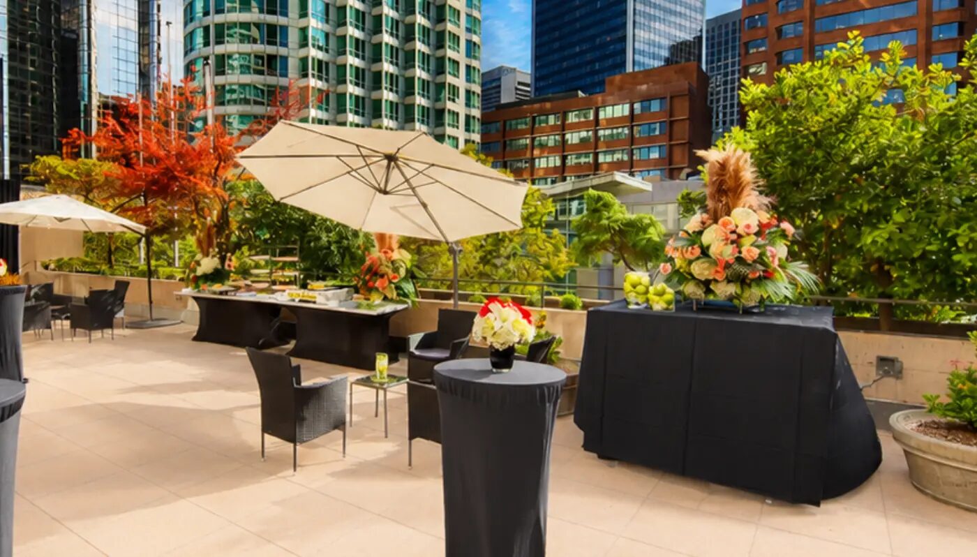 Outdoor Terrace at Pinnacle Hotel Harbourfront
